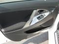 Super White - Camry SE Photo No. 10