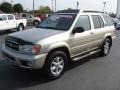 Sahara Beige Metallic - Pathfinder SE Photo No. 3