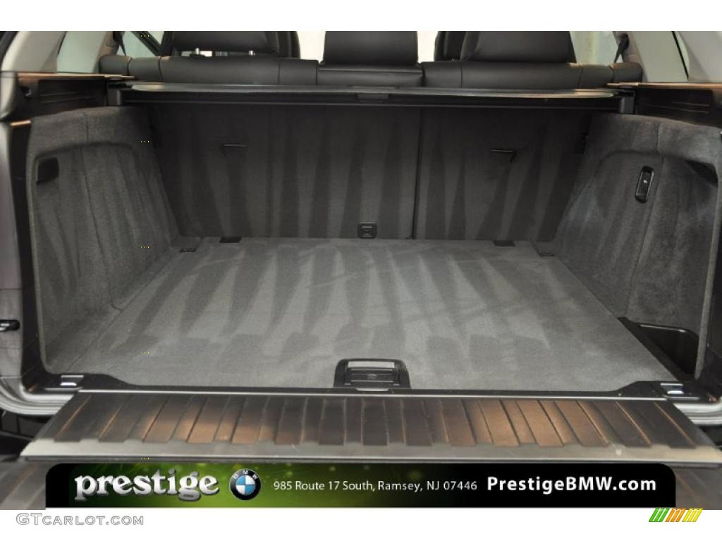 2011 BMW X5 xDrive 35i Trunk Photo #37922610