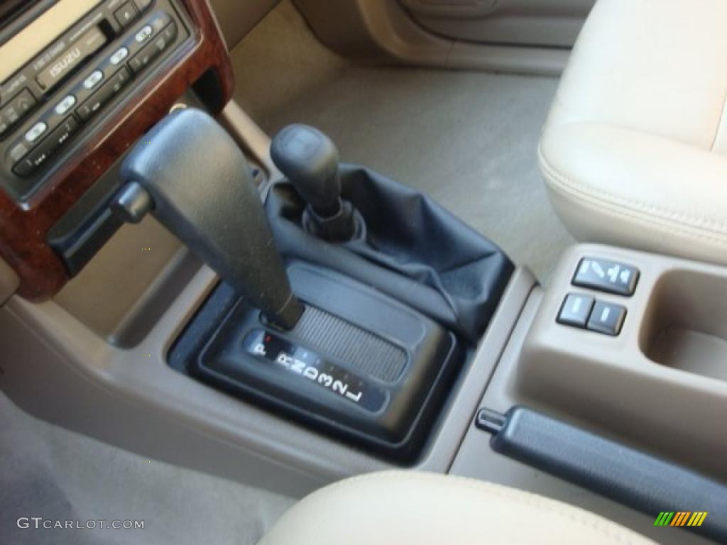 2002 Isuzu Rodeo LSE 4WD 4 Speed Automatic Transmission Photo #37925514