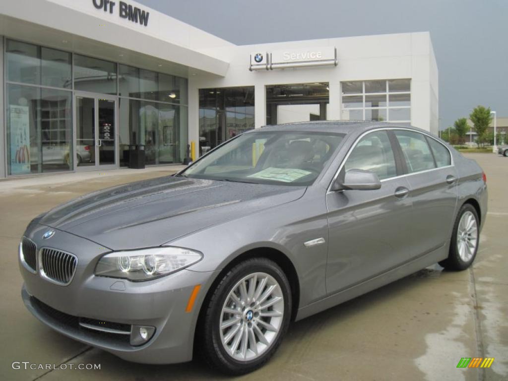 2011 5 Series 535i Sedan - Space Gray Metallic / Oyster/Black photo #1