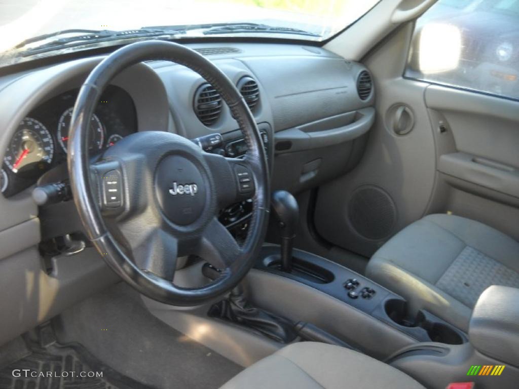 Khaki Interior 2006 Jeep Liberty Sport 4x4 Photo #37929675