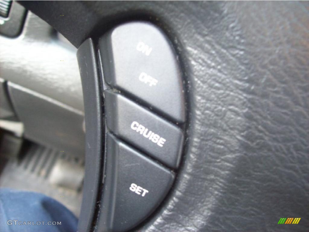 2003 Ram 1500 SLT Quad Cab 4x4 - Black / Dark Slate Gray photo #18