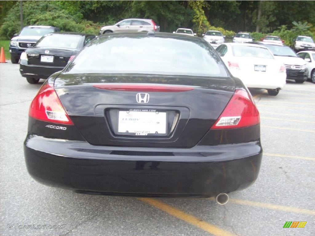 2006 Accord EX-L Coupe - Nighthawk Black Pearl / Gray photo #24