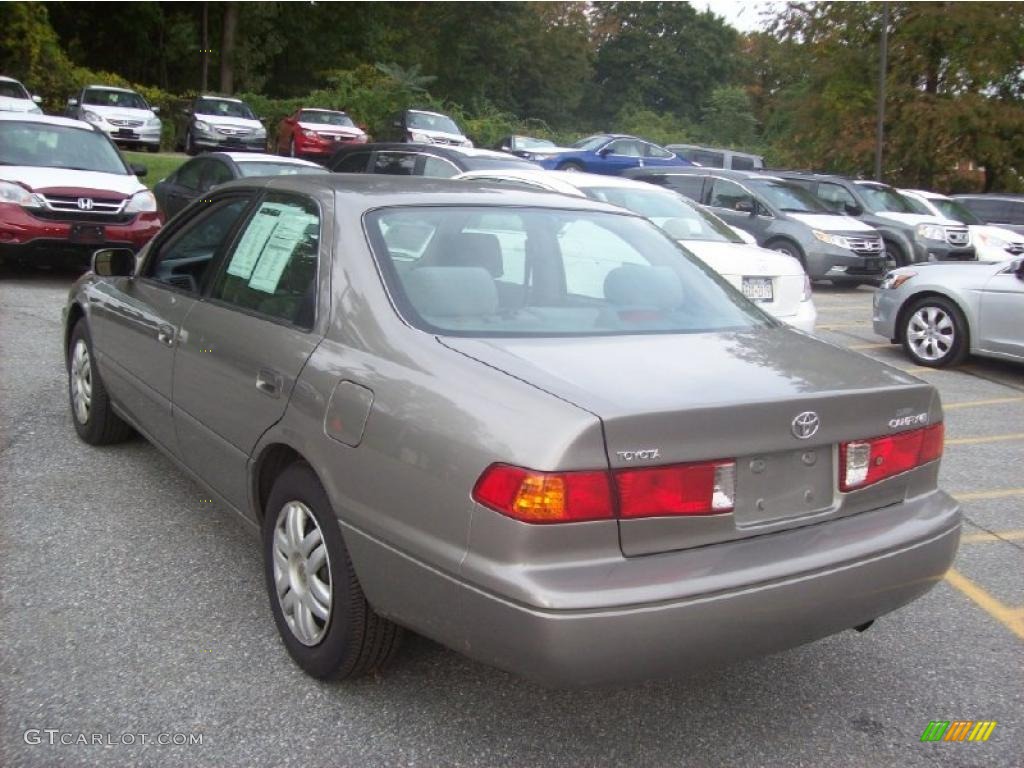 2000 Camry LE - Antique Sage Pearl / Gray photo #2