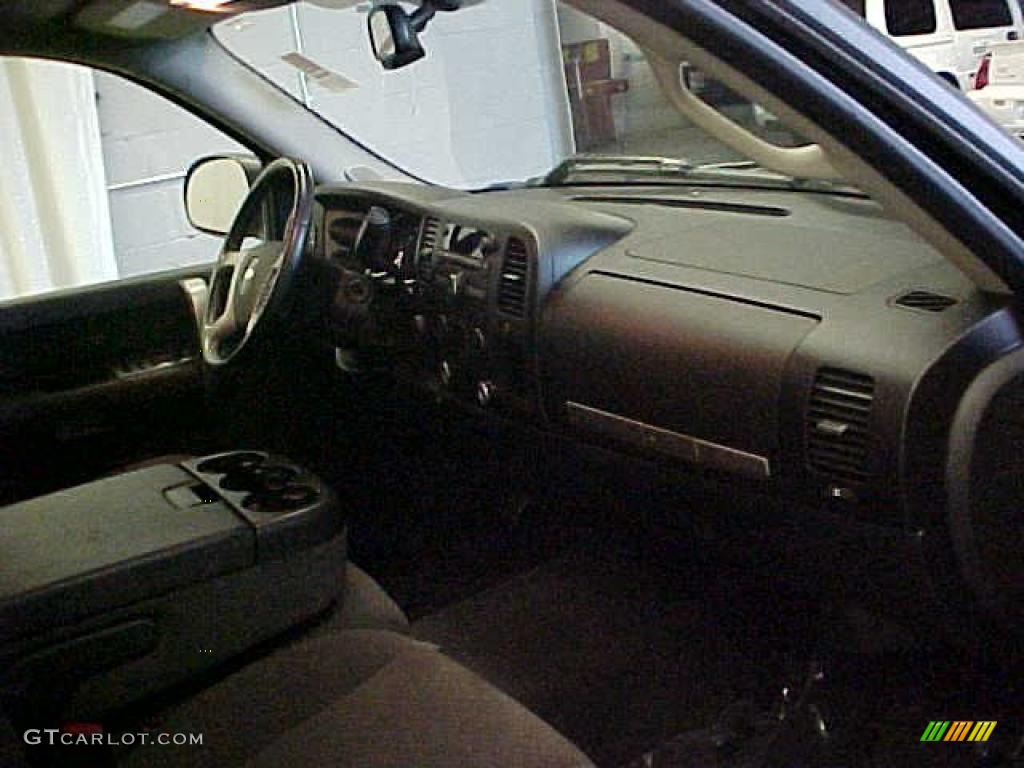 2007 Silverado 1500 LT Z71 Extended Cab 4x4 - Black / Ebony Black photo #7