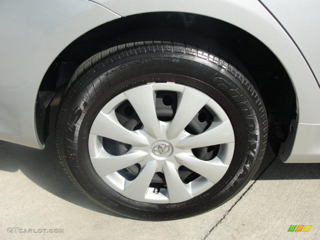 2009 Toyota Corolla LE Wheel Photo #37939450