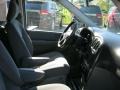 Stone White - Grand Caravan SXT Photo No. 7