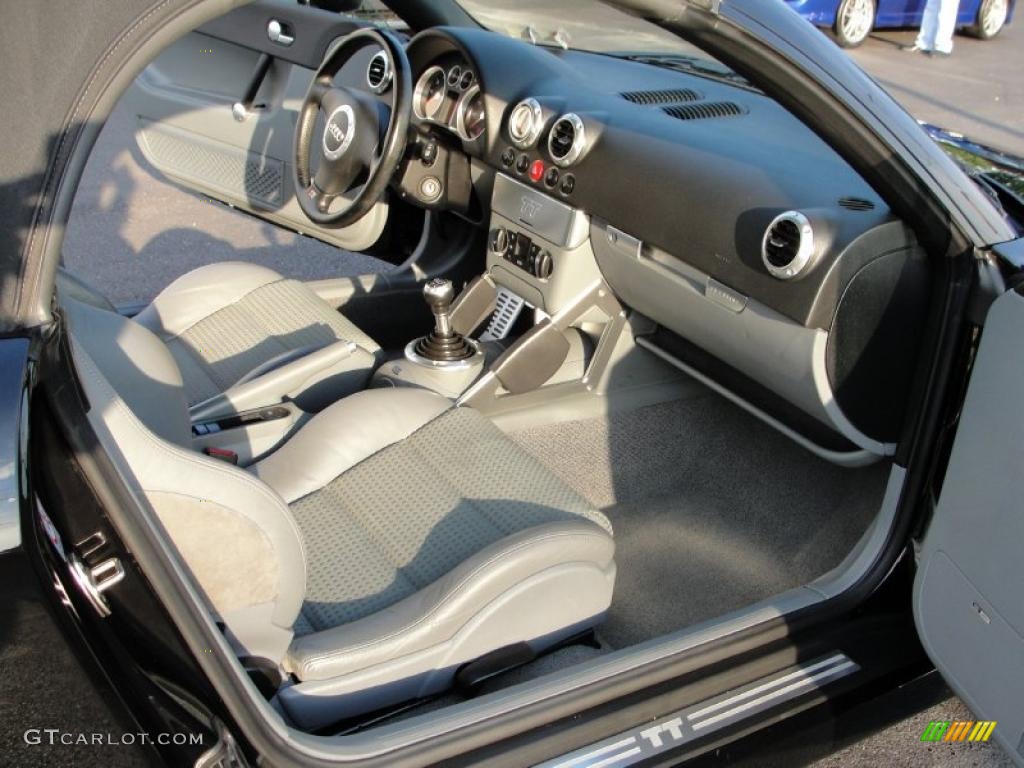 Ebony Black Interior 2001 Audi TT 1.8T quattro Roadster Photo #37940658