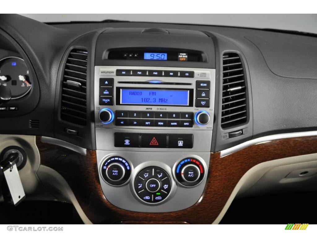 2008 Hyundai Santa Fe GLS 4WD Controls Photo #37944899