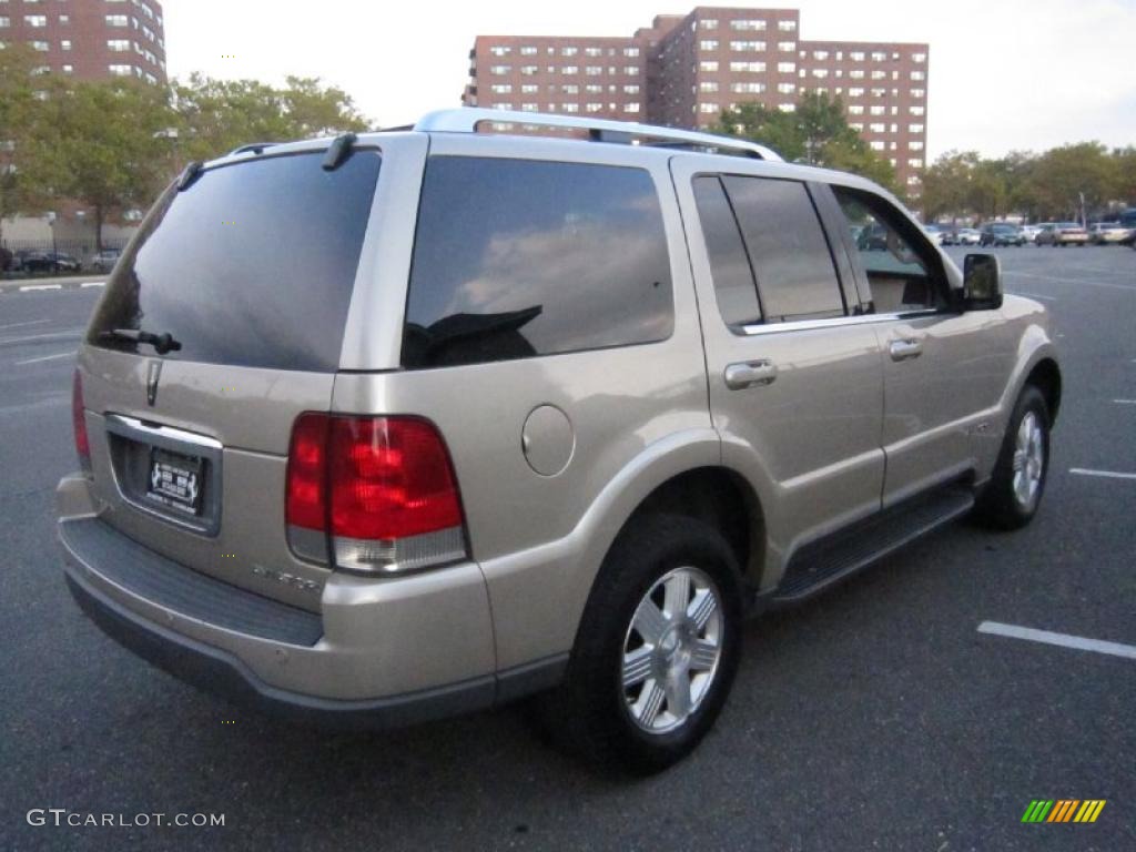 Light French Silk Metallic 2004 Lincoln Aviator Luxury AWD Exterior Photo #37944963