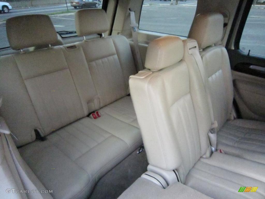 Light Parchment Interior 2004 Lincoln Aviator Luxury AWD Photo #37945023