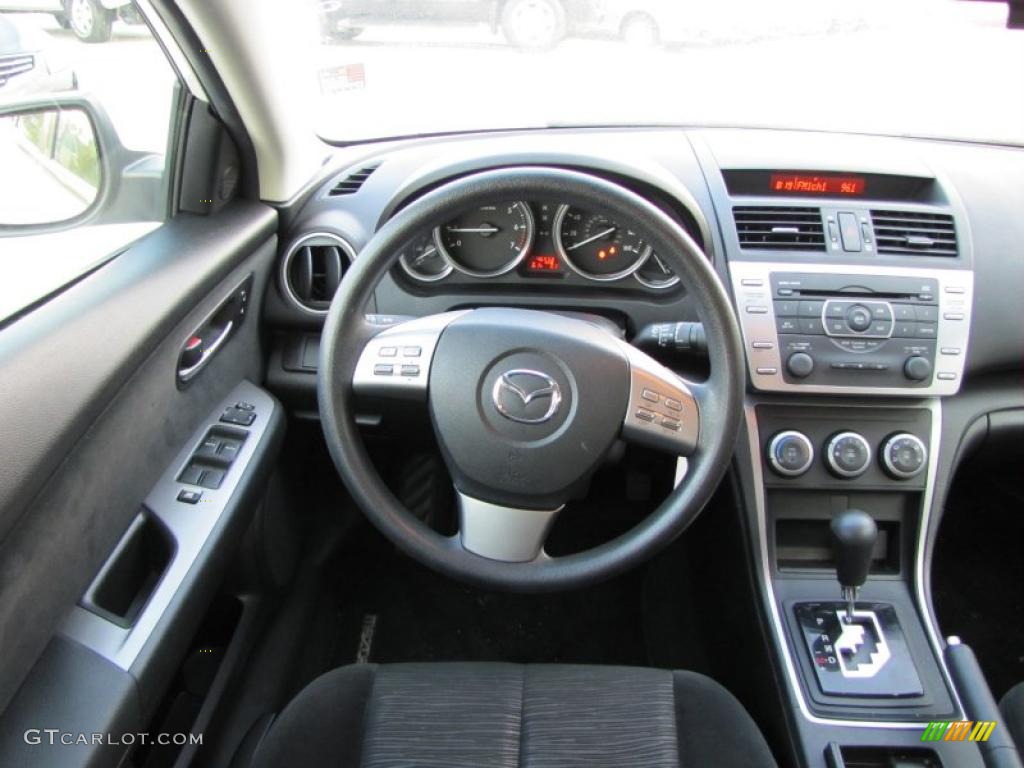 2009 Mazda MAZDA6 i Sport Black Steering Wheel Photo #37949048