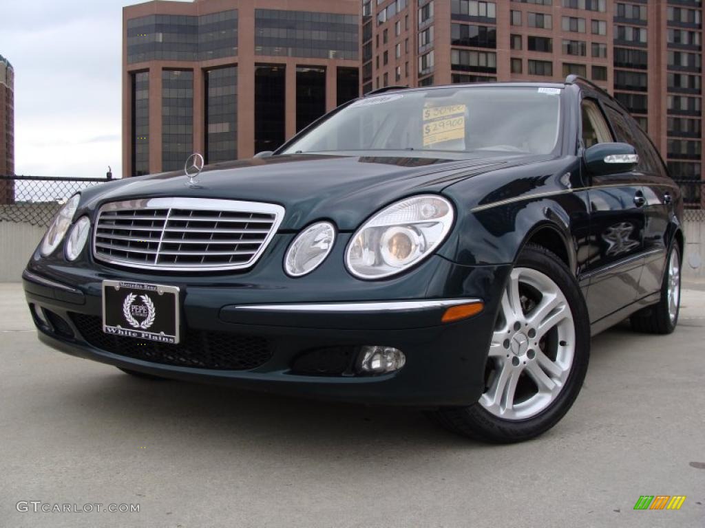 2006 E 350 4Matic Wagon - Everest Green Metallic / Stone photo #1