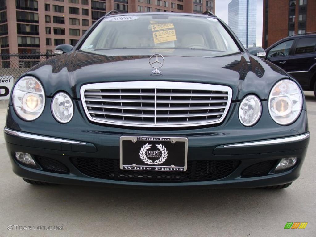 2006 E 350 4Matic Wagon - Everest Green Metallic / Stone photo #3