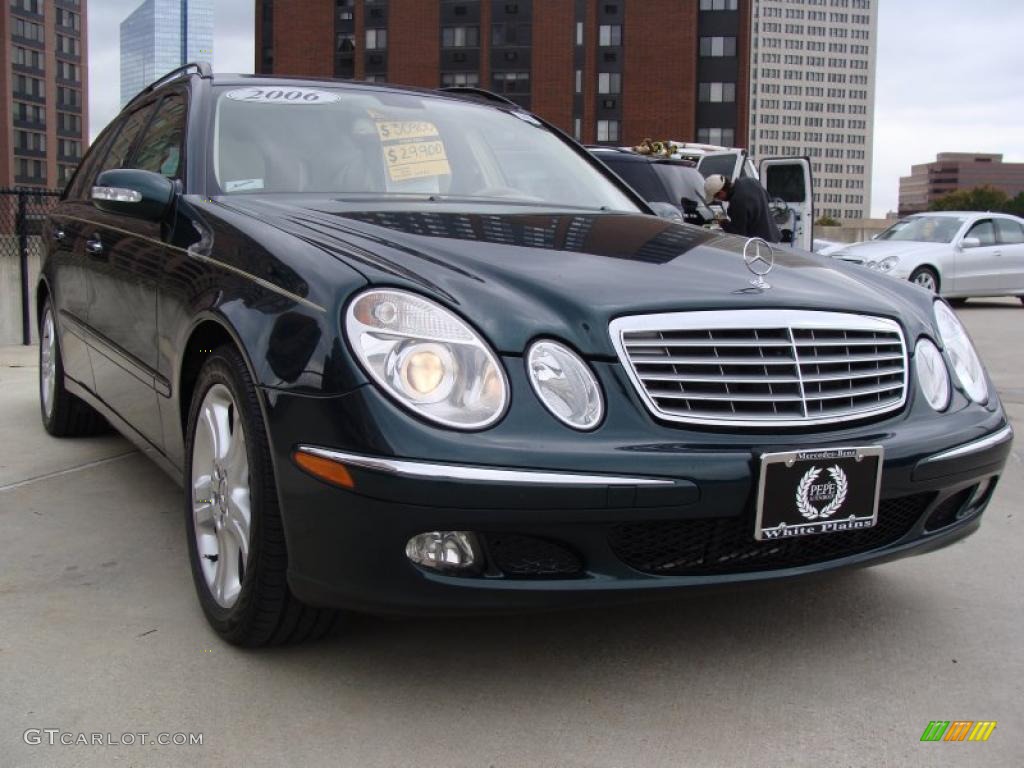 2006 E 350 4Matic Wagon - Everest Green Metallic / Stone photo #4