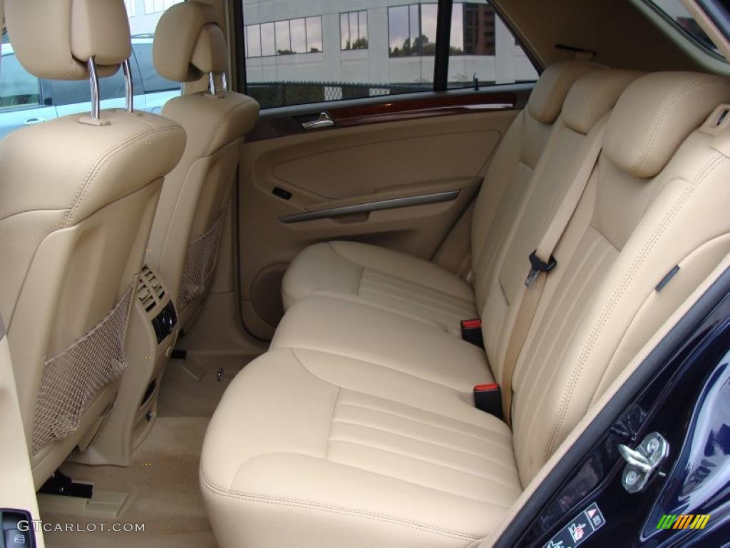 Macadamia Interior 2008 Mercedes-Benz ML 350 4Matic Photo #37954068