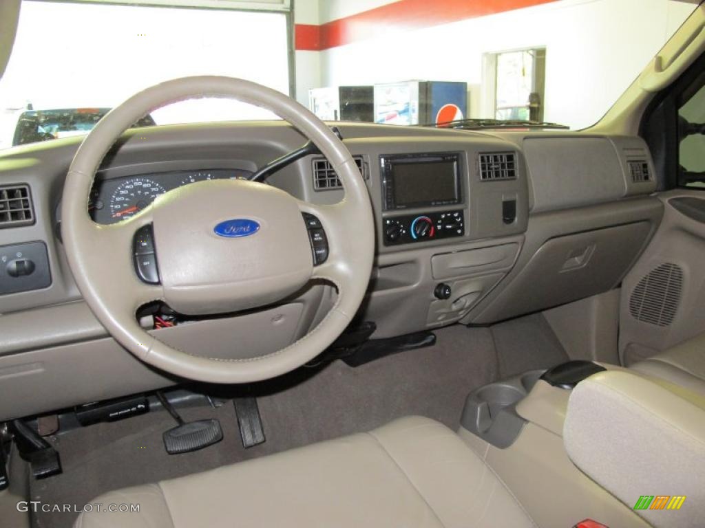 2004 F250 Super Duty Lariat Crew Cab 4x4 - Medium Wedgewood Blue Metallic / Medium Parchment photo #12