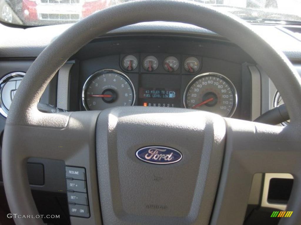 2010 F150 XLT SuperCab 4x4 - Tuxedo Black / Medium Stone photo #7