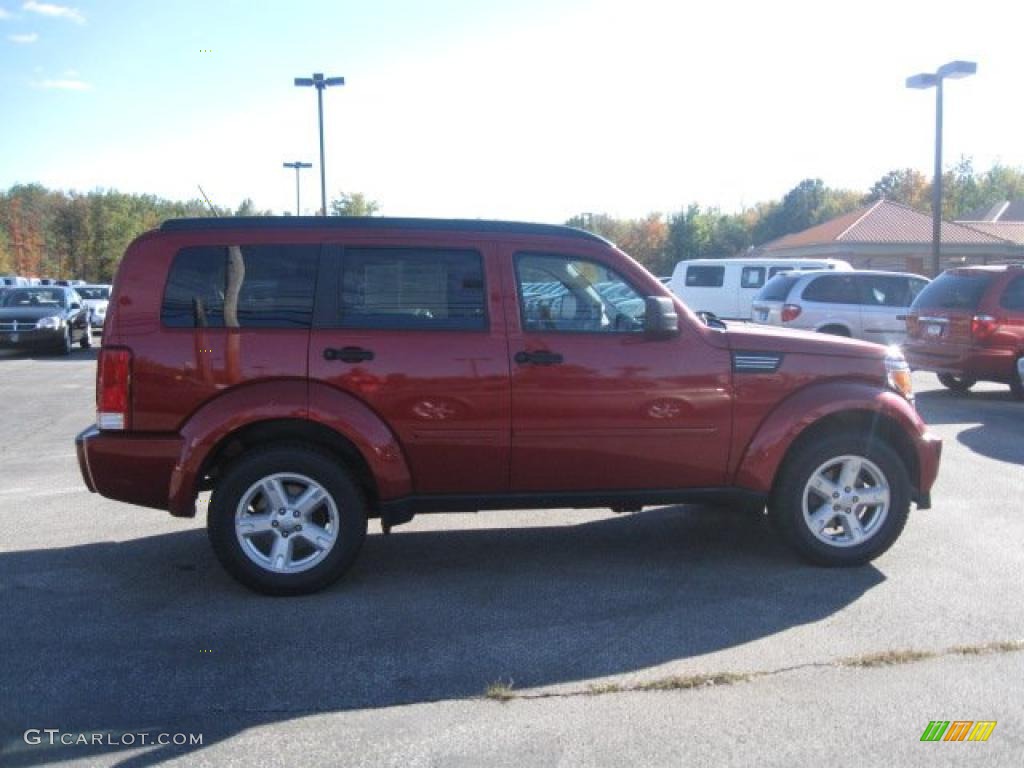 2007 Nitro SLT 4x4 - Inferno Red Crystal Pearl / Dark Slate Gray/Light Slate Gray photo #4