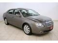 Phantom Gray Pearl - Avalon XLS Photo No. 1