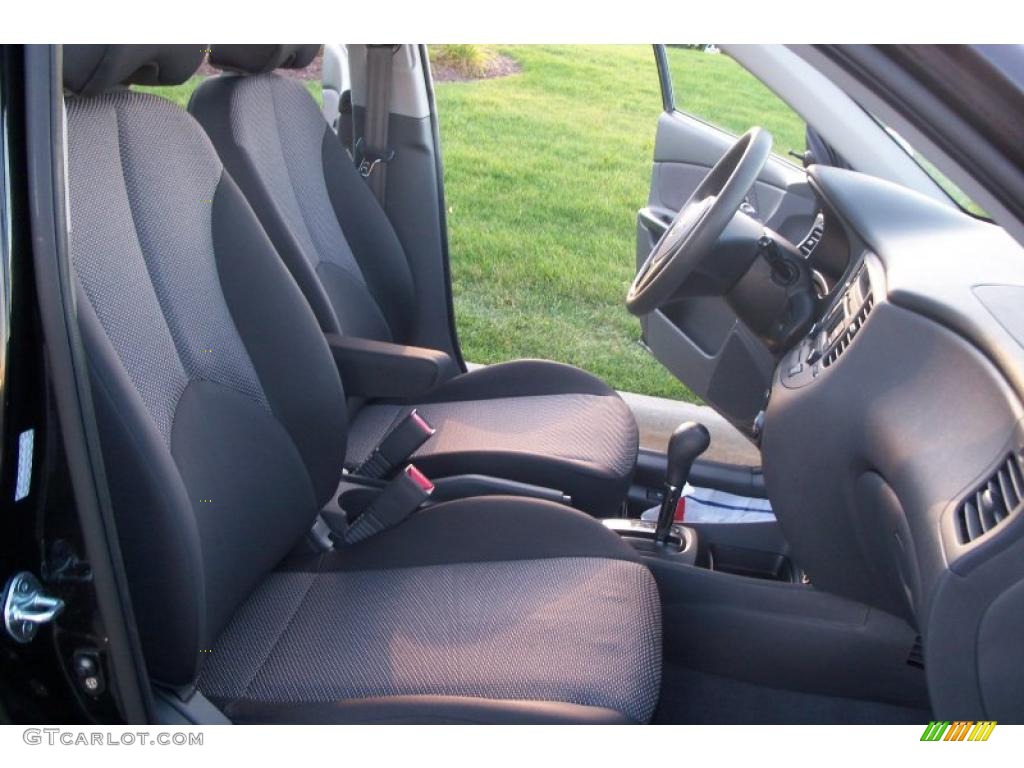 Gray Interior 2010 Kia Rio LX Sedan Photo #37959720