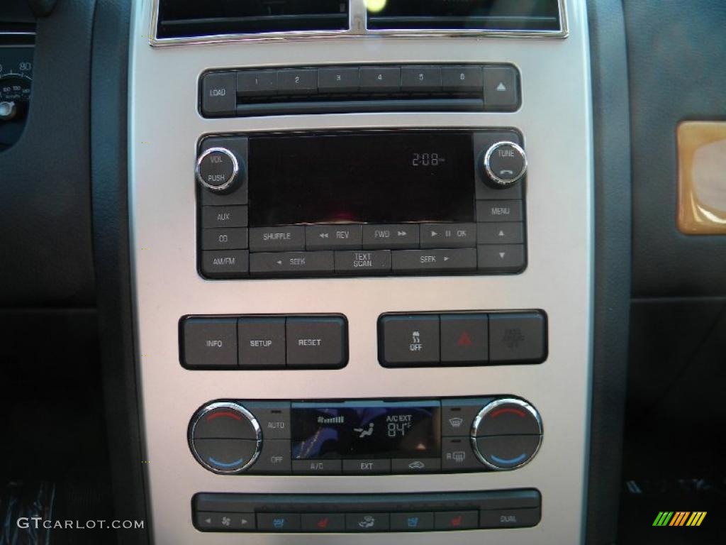 2010 Lincoln MKX FWD Controls Photo #37960332