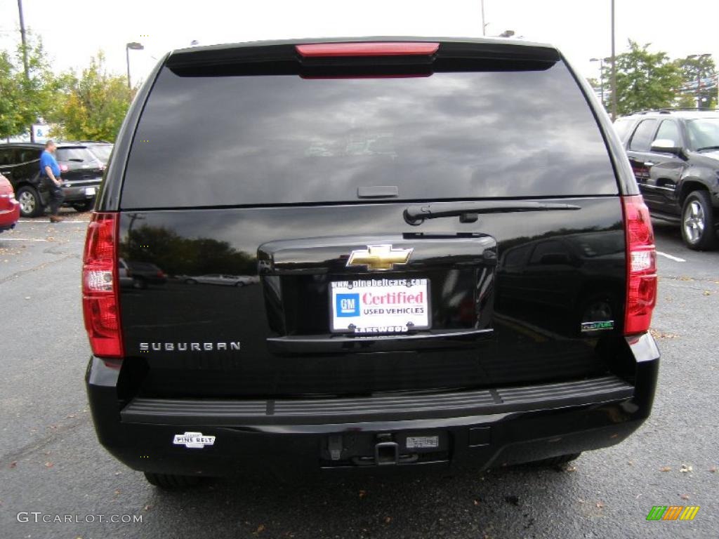 2010 Suburban LS 4x4 - Black / Ebony photo #6