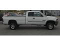 2001 Bright White Dodge Ram 2500 SLT Quad Cab 4x4  photo #2