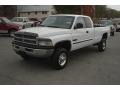 2001 Bright White Dodge Ram 2500 SLT Quad Cab 4x4  photo #32