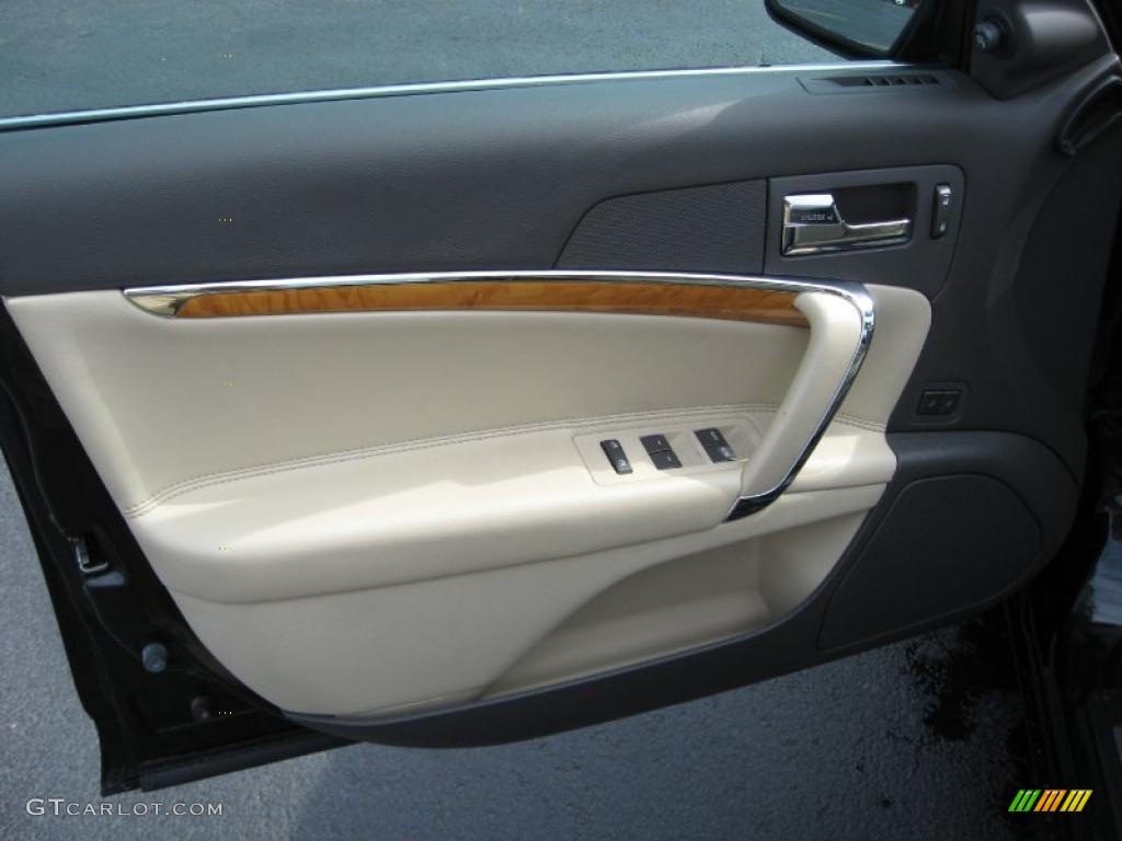 Light Camel Interior 2010 Lincoln MKZ FWD Photo #37961888