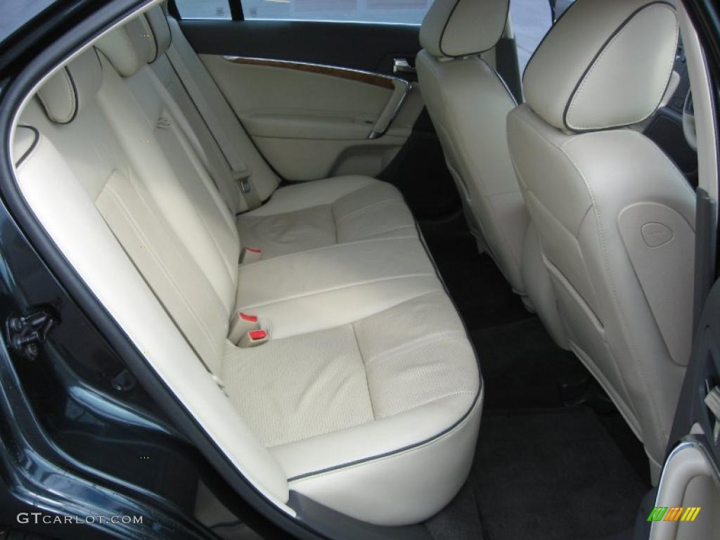 Light Camel Interior 2010 Lincoln MKZ FWD Photo #37961920