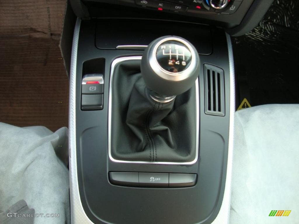 2011 Audi A4 2.0T quattro Sedan 6 Speed Manual Transmission Photo #37963092