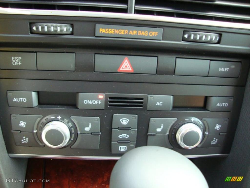 2011 Audi A6 3.0T quattro Sedan Controls Photo #37963628