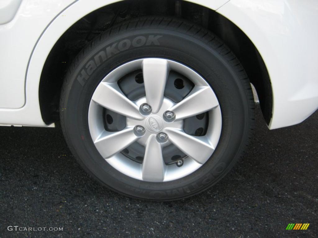 2011 Kia Rio Rio5 LX Hatchback Wheel Photos