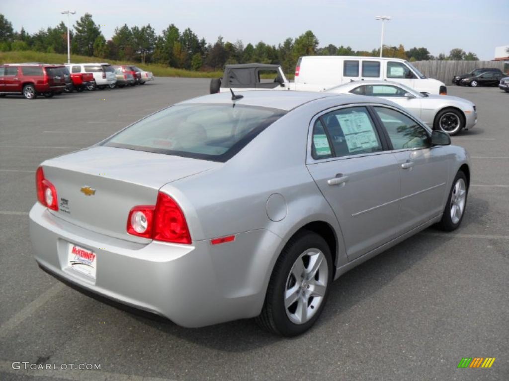 2011 Malibu LS - Silver Ice Metallic / Titanium photo #4