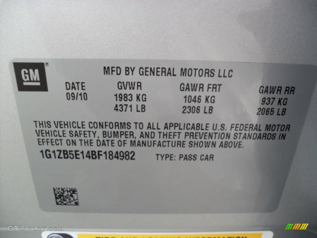 2011 Malibu LS - Silver Ice Metallic / Titanium photo #6
