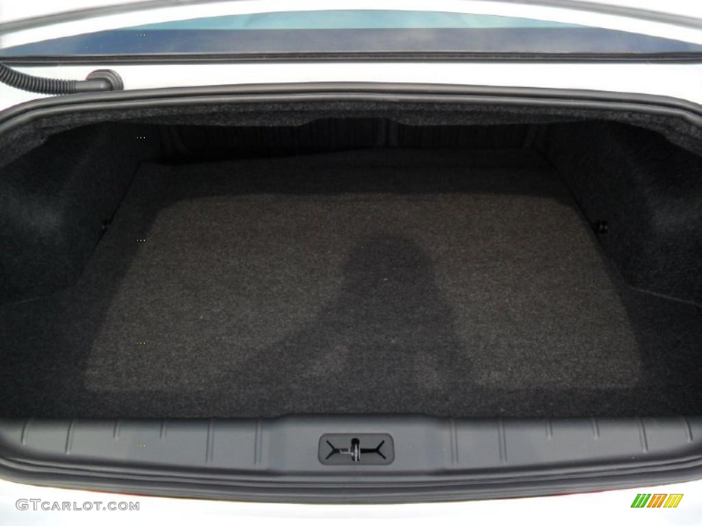 2011 Malibu LS - Silver Ice Metallic / Titanium photo #16