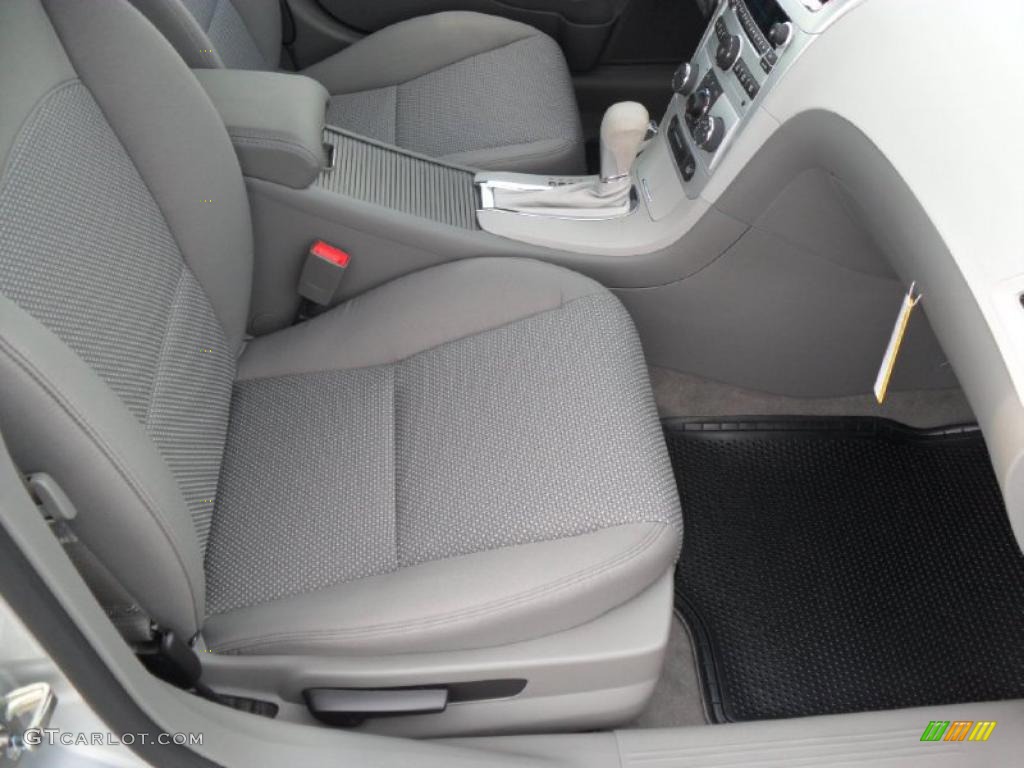 2011 Malibu LS - Silver Ice Metallic / Titanium photo #18