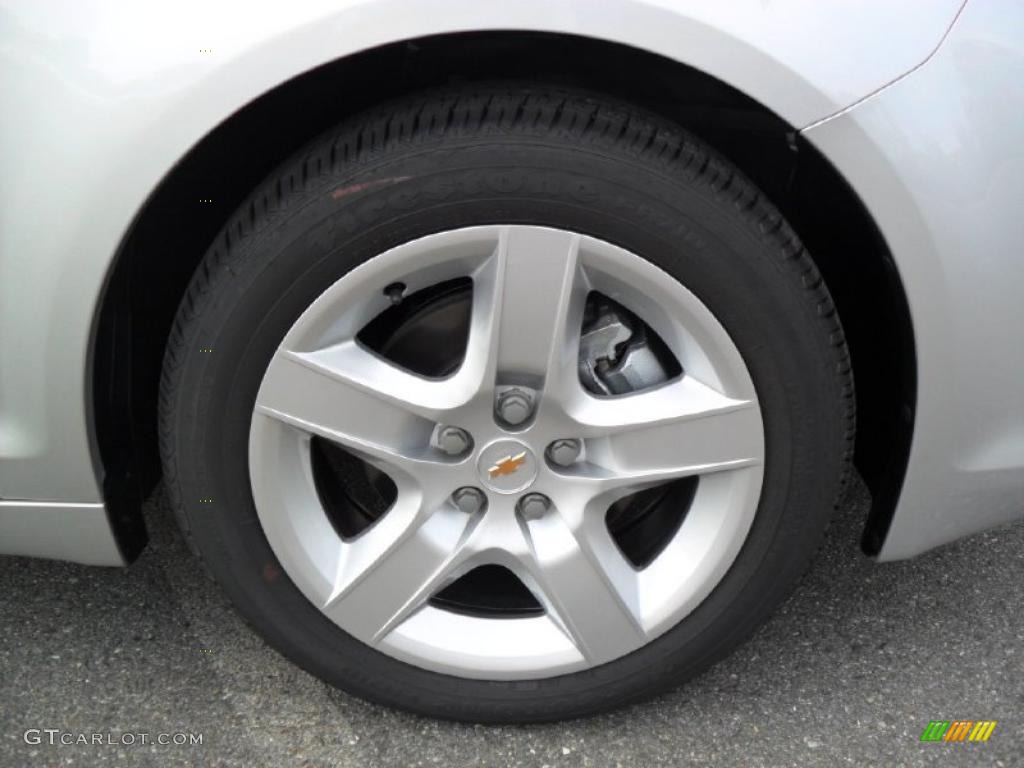 2011 Malibu LS - Silver Ice Metallic / Titanium photo #22