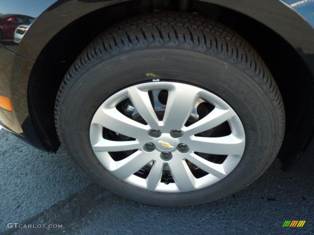 2011 Chevrolet Cruze LS Wheel Photo #37970180