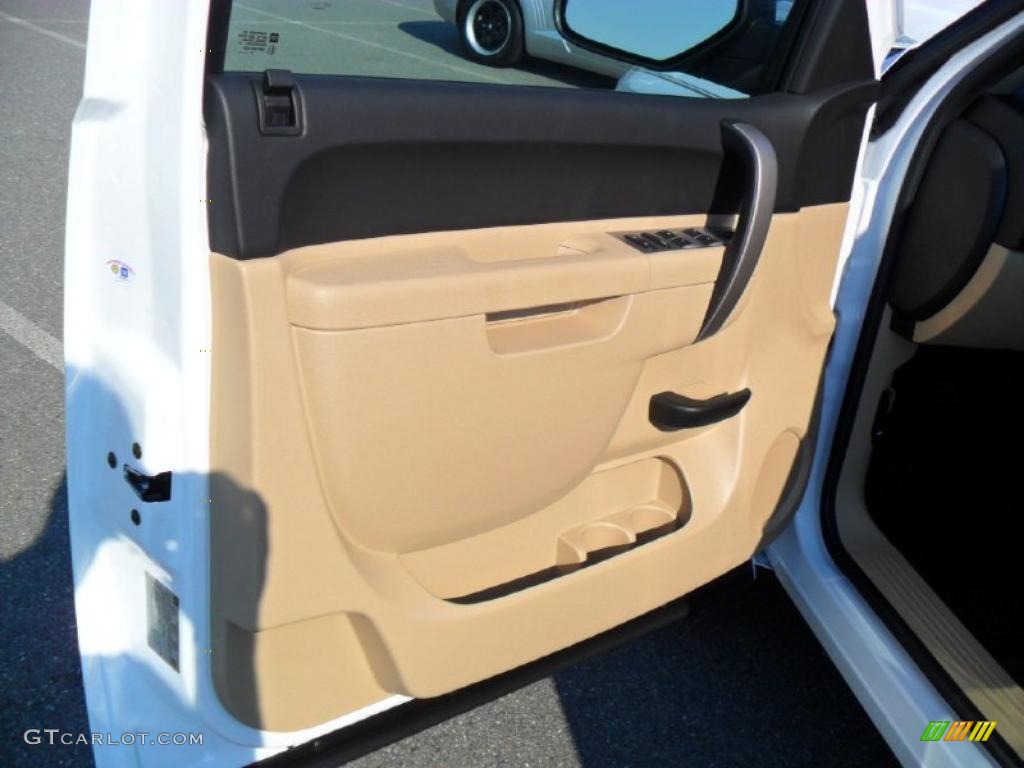 Light Cashmere/Ebony Interior 2011 Chevrolet Silverado 1500 LT Extended Cab Photo #37970660