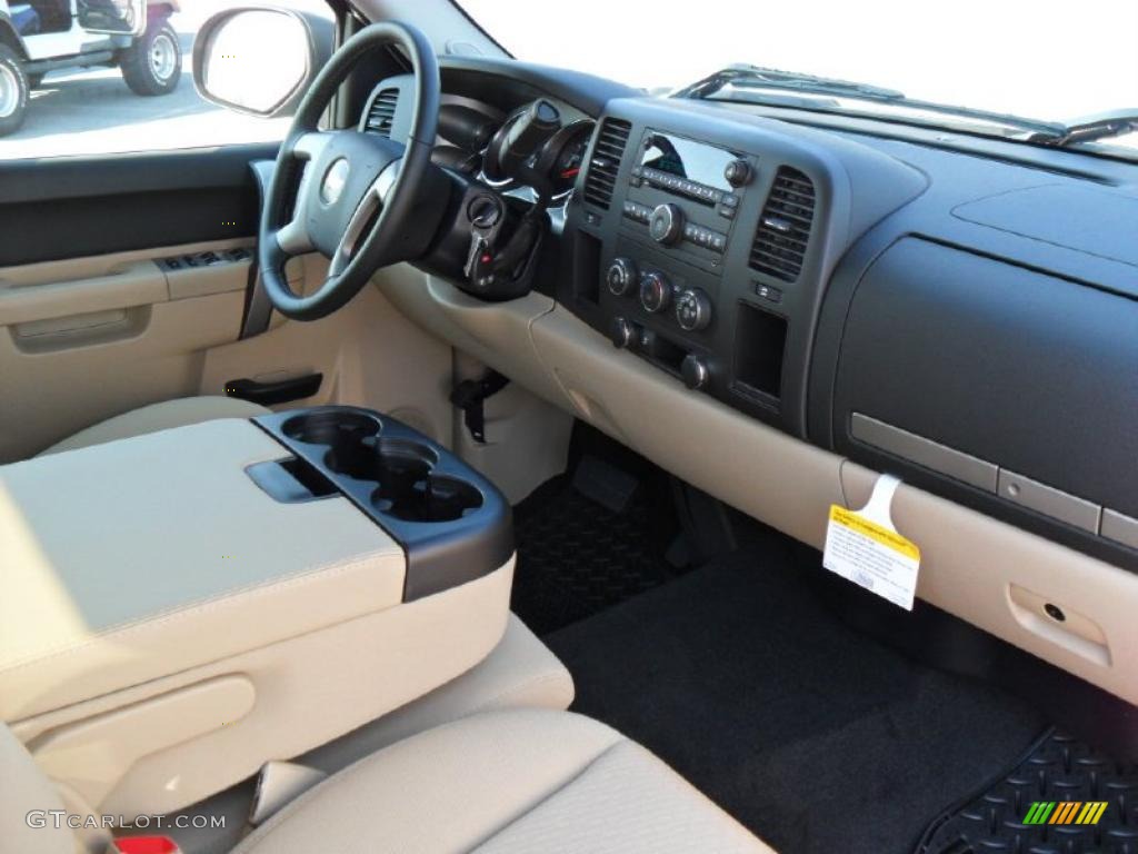 Light Cashmere/Ebony Interior 2011 Chevrolet Silverado 1500 LT Extended Cab Photo #37970836