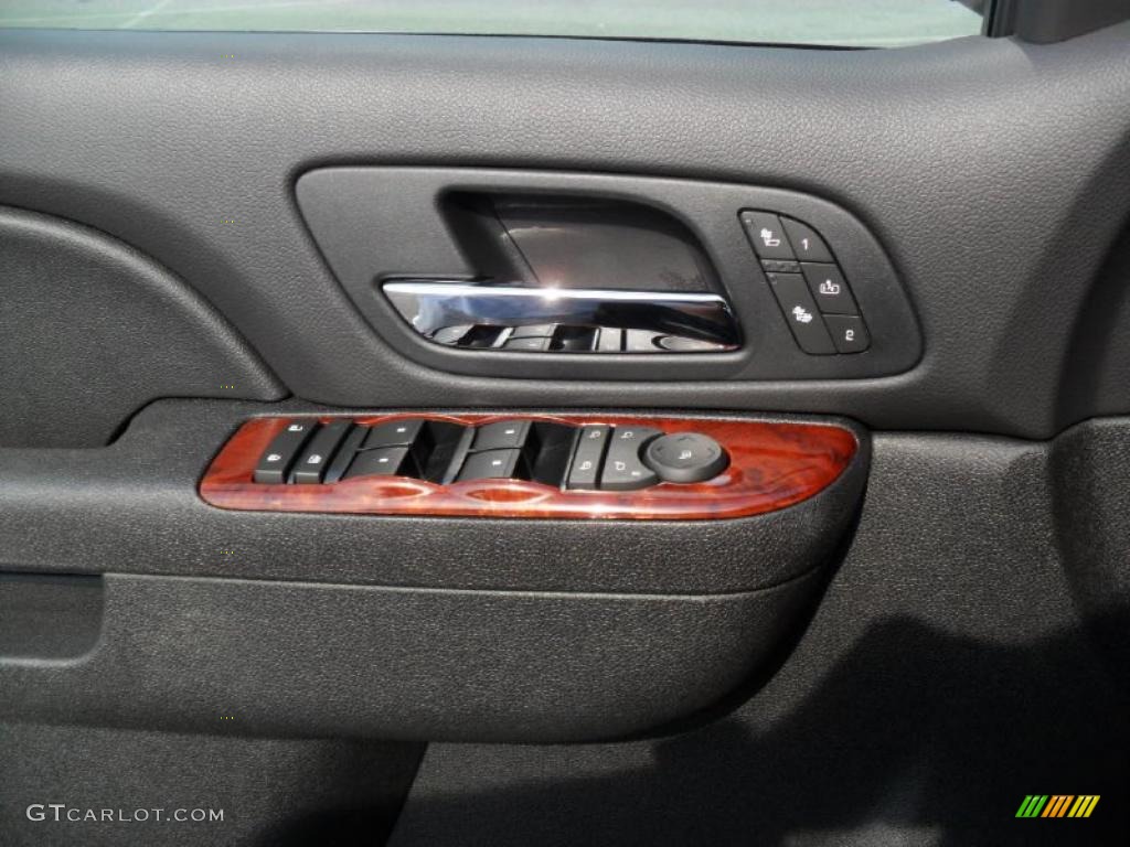 2011 Chevrolet Silverado 1500 LTZ Extended Cab 4x4 Controls Photo #37971884
