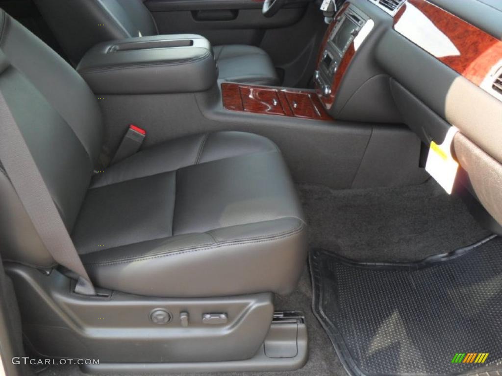 Ebony Interior 2011 Chevrolet Avalanche LTZ 4x4 Photo #37972956