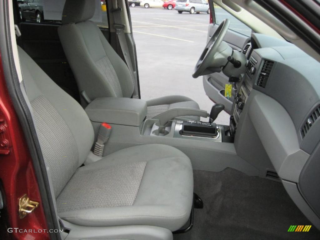 2007 Grand Cherokee Laredo 4x4 - Red Rock Crystal Pearl / Medium Slate Gray photo #13
