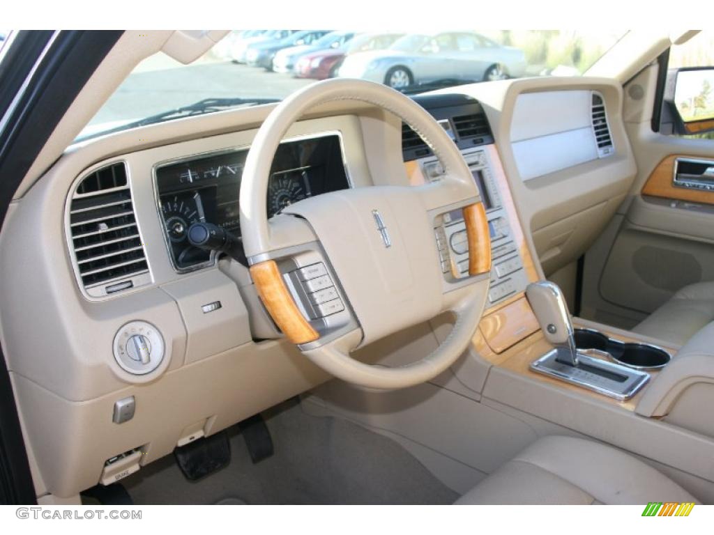 Stone Interior 2008 Lincoln Navigator Luxury 4x4 Photo #37976548