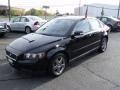 Black - S40 T5 AWD Photo No. 7