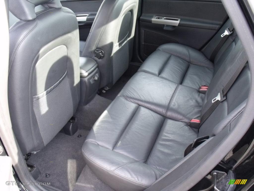 Off-Black Interior 2007 Volvo S40 T5 AWD Photo #37978424