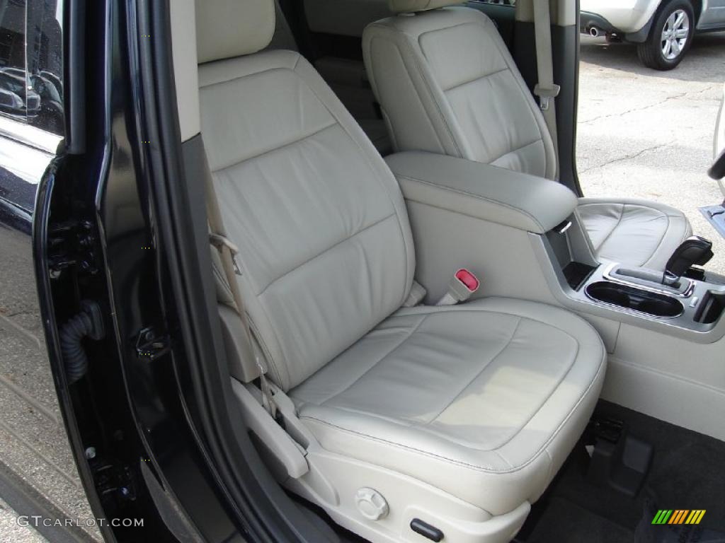 Medium Light Stone Interior 2010 Ford Flex SEL AWD Photo #37979560